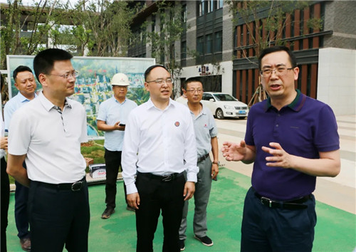 羅文全副市長(zhǎng)蒞臨我校視察